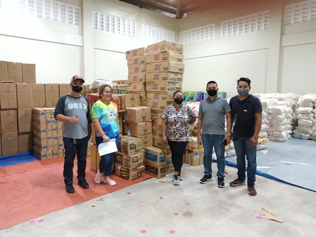 Globe officials turn over relief donations in Abra.