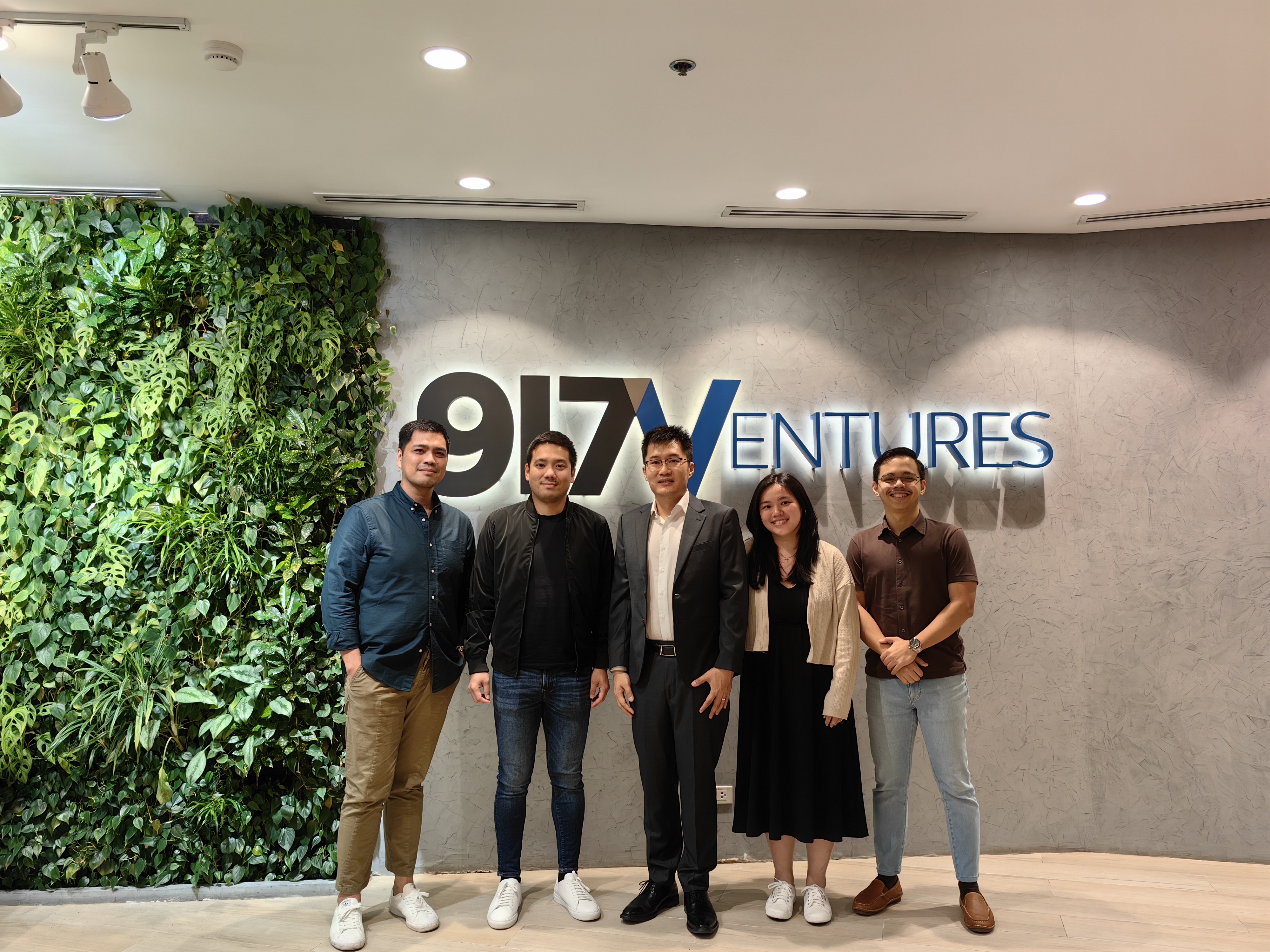 EdVenture, 917Ventures, and Huawei.