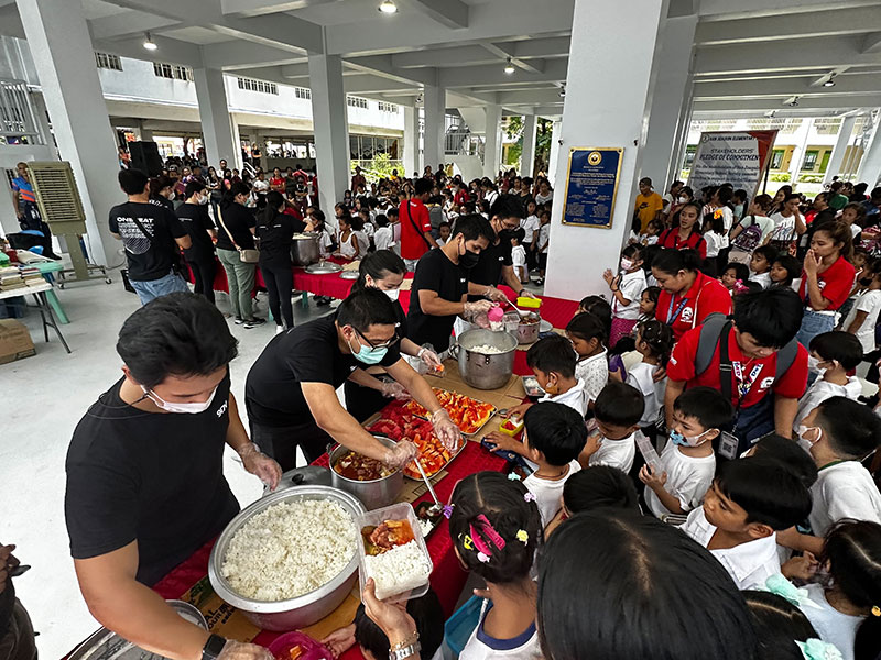 917Ventures employees back-to-school activity in Pasig City.