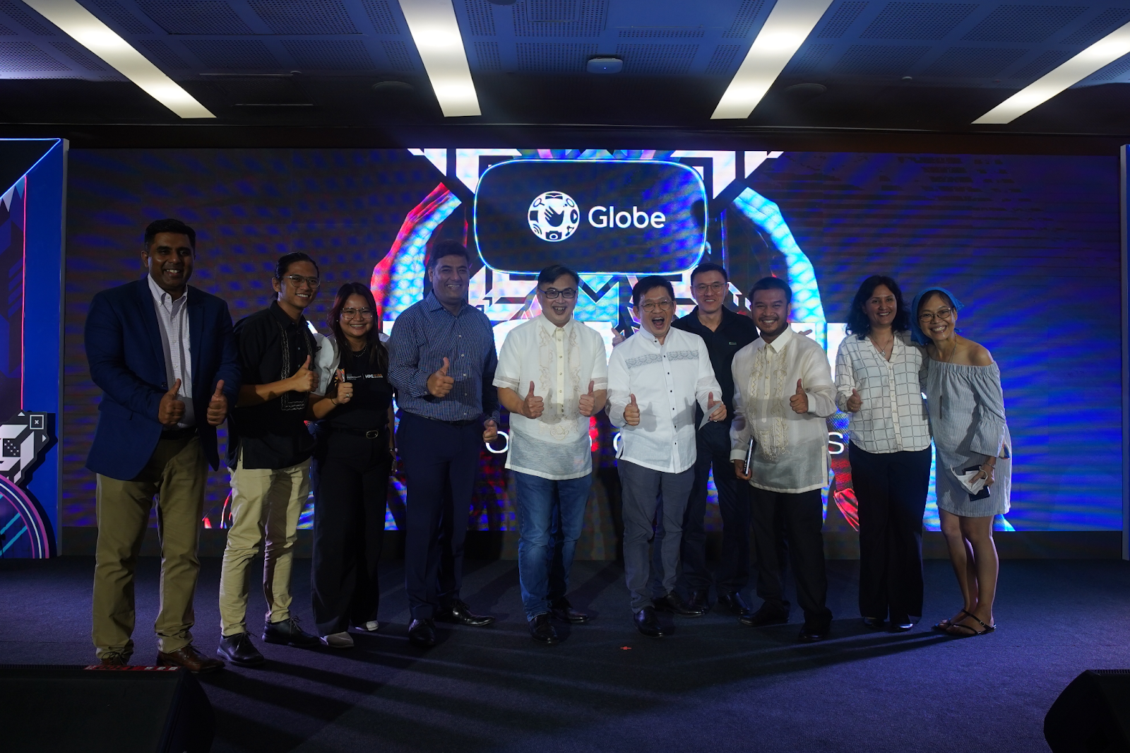 Globe and Hewlett Packard Enterprise (HPE) teams