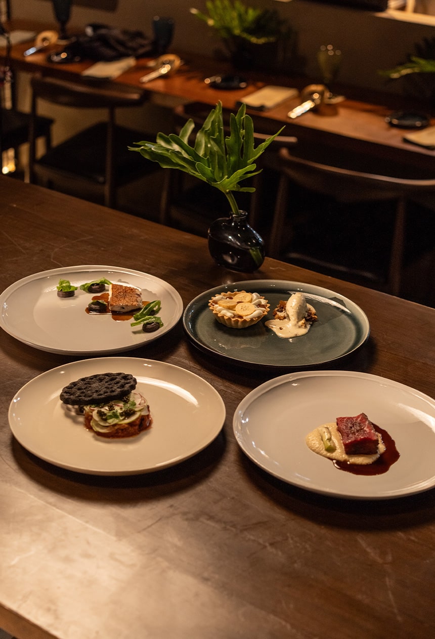 Restaurant Idaliaâs exclusive tasting menu for the Globe Platinumâs Gastronome Giving Series.