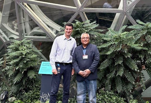 Globe President and CEO Carl Cruz with AWS Vice President Jan Hofmeyr.