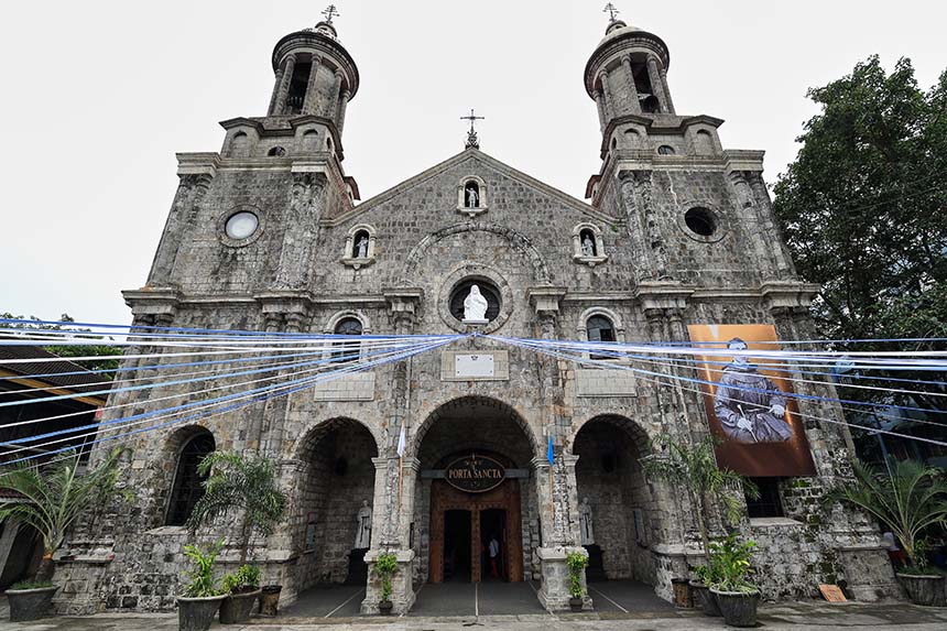 Front view of San Sebastian Cathedral in Bacolod City, Negros Occidental, showing its coral stone façade and twin bell towers.