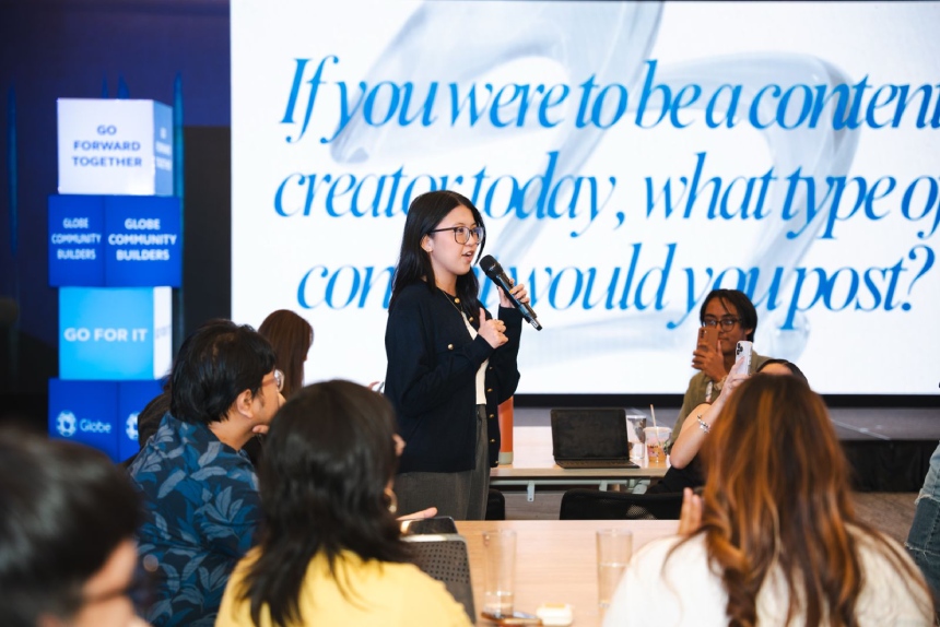 Globe hosting a Social Media 101 masterclass.
