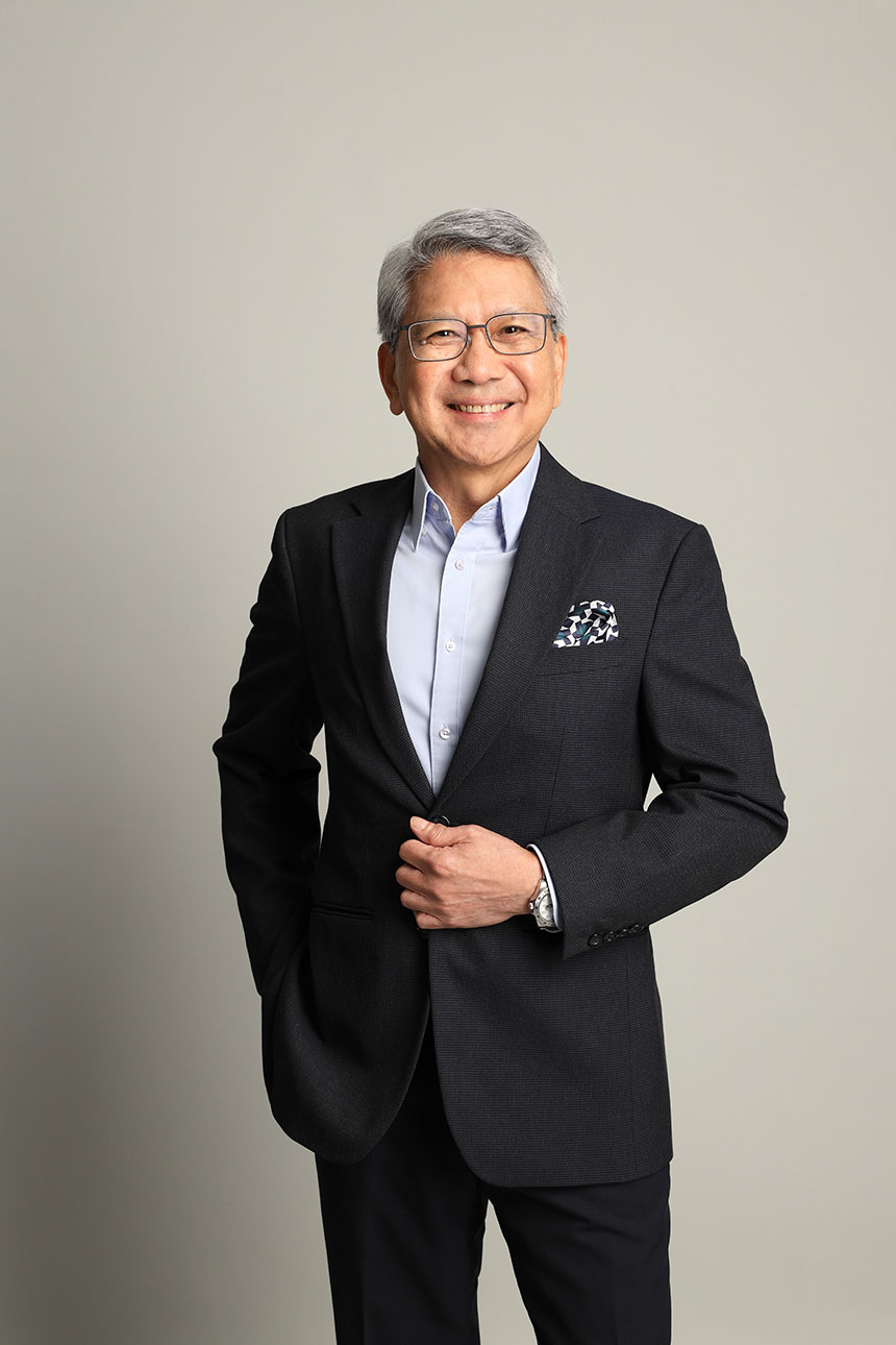 Globe CHRO Renato âAtoâ Jiao named Southeast Asia HR Icon 2026.
