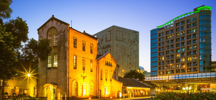 Night view of Huashan 1914 Creative Park in Taipei.
