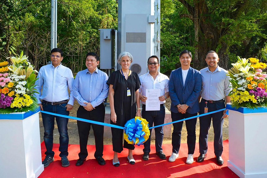 Globe and Miriam College officials at a ribbon-cutting ceremony for the new campus 5G network facility.