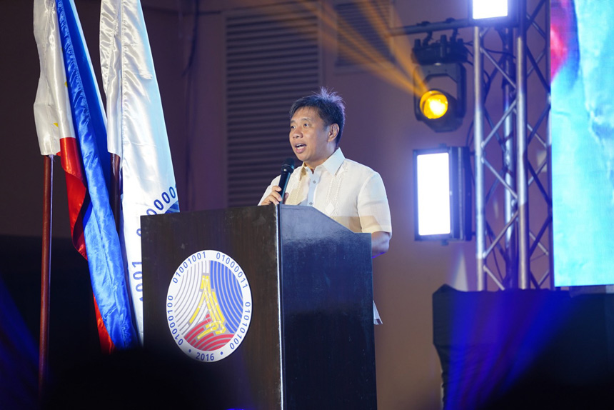DICT honors Globe Telecom for expanding nationwide connectivity during the National ICT Month 2026, highlighting the PH path to universal internet.