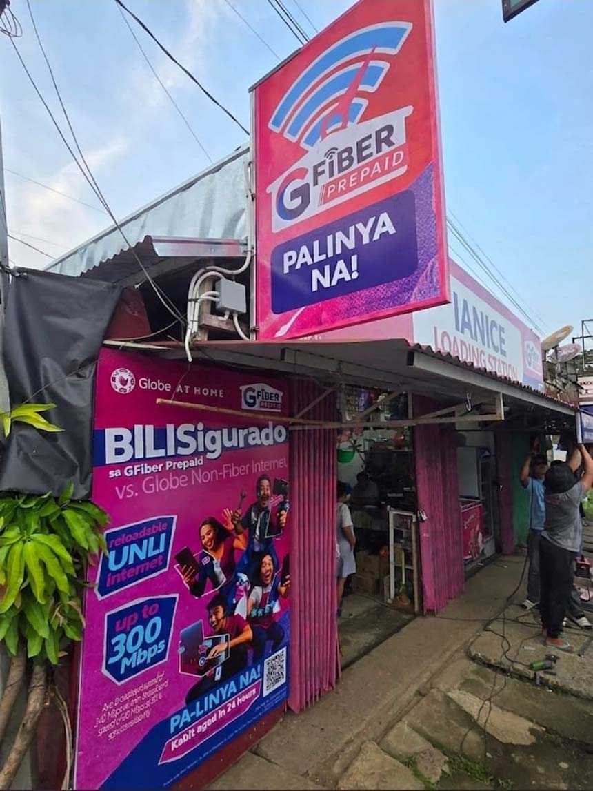 A local storefront set up as a Globe AT HOME GFiber Prepaid Broadband Microshop.