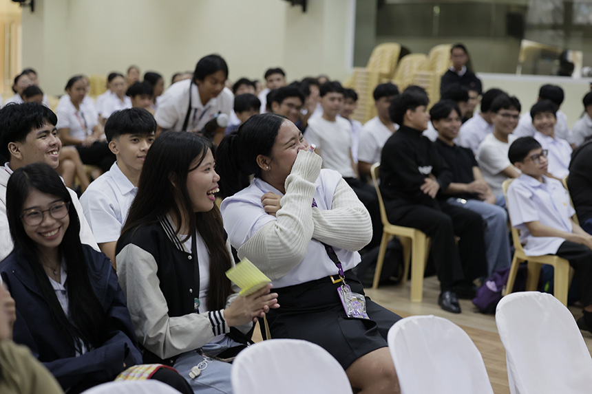 Student participants of Globeâs DTP listening to the lecture about cybersecurity awareness and digital citizenship education.
